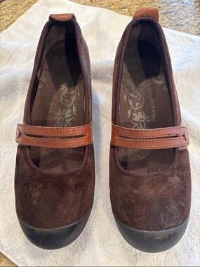 Women’s Brown Suede Mary Jane Flats with Leather Strap